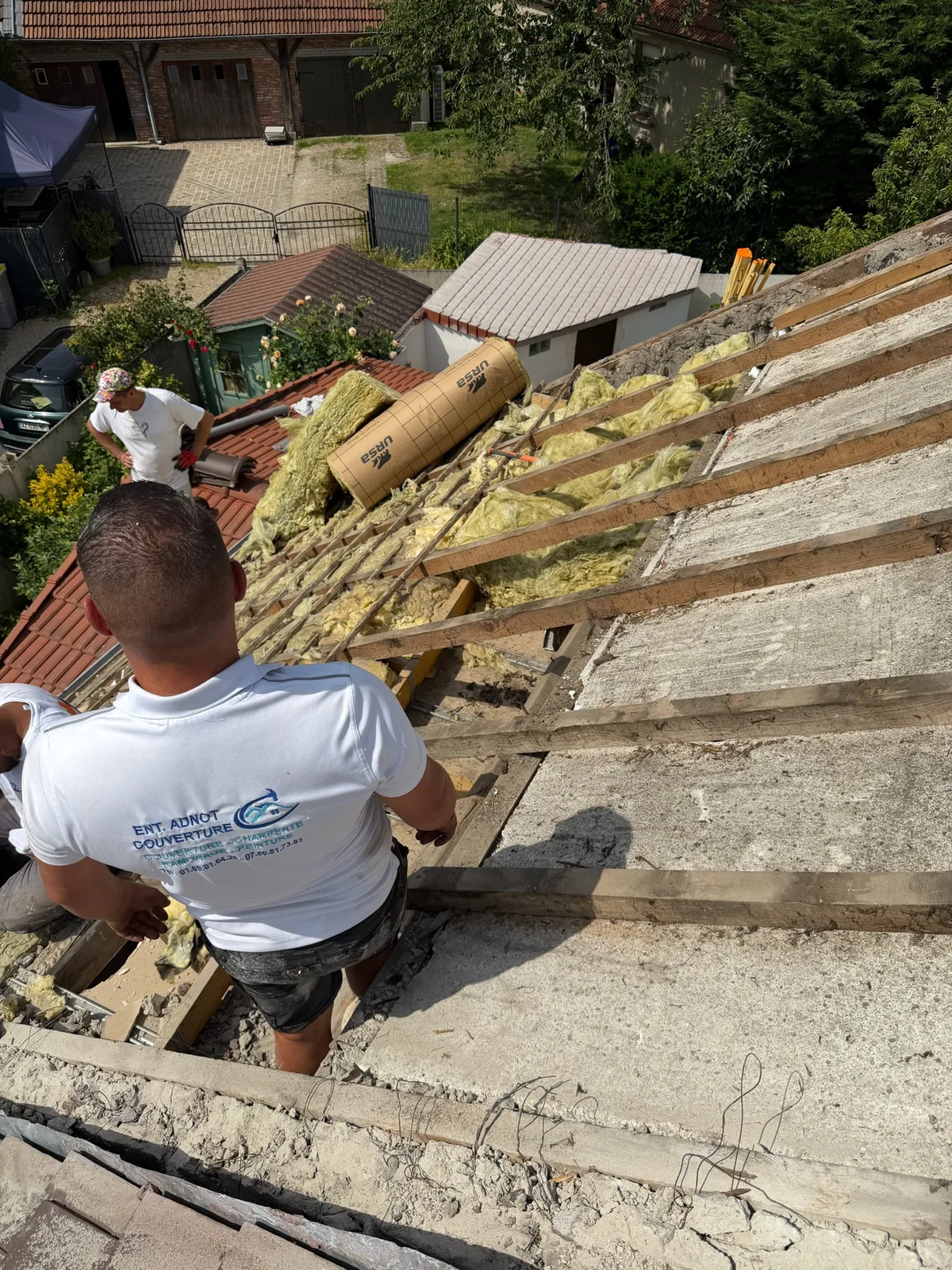 Travaux de couverture sur la maison ancienne de Guyancourt