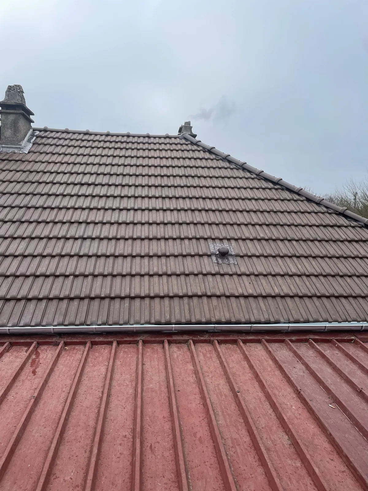 Toiture en cours de réfection dans les Yvelines